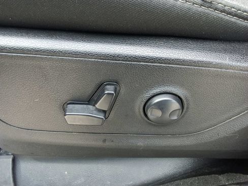 Used 2024 RAM 1500 Big Horn AWD/4WD image 20