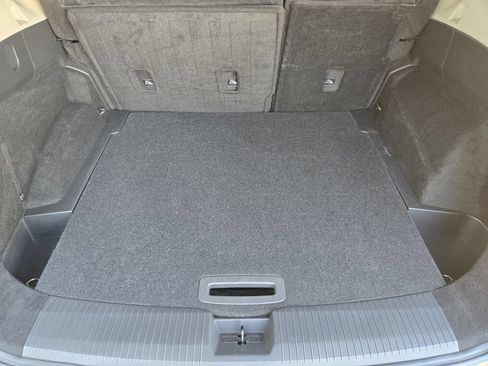 Used 2023 Nissan Rogue SV AWD/4WD image 26