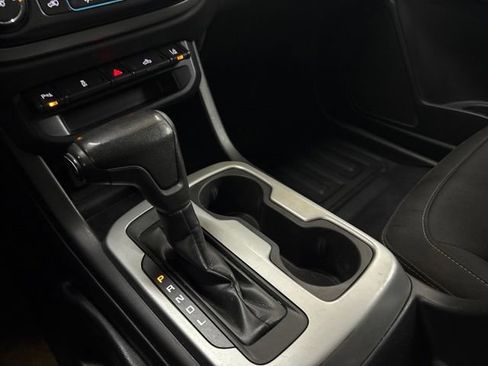 Used 2021 Chevrolet Colorado LT w/ Fleet Safety Package RWD image 39