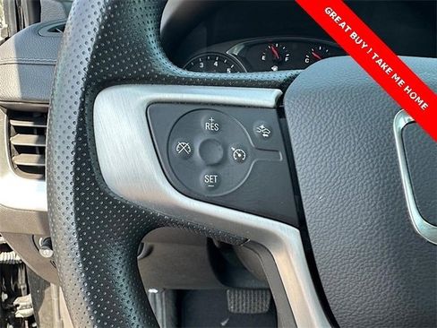 Used 2024 GMC Terrain SLE image 21