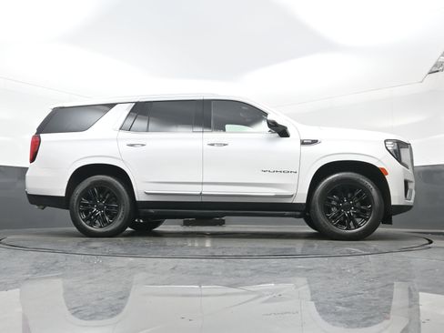 Used 2021 GMC Yukon SLT w/ SLT Premium Package image 33