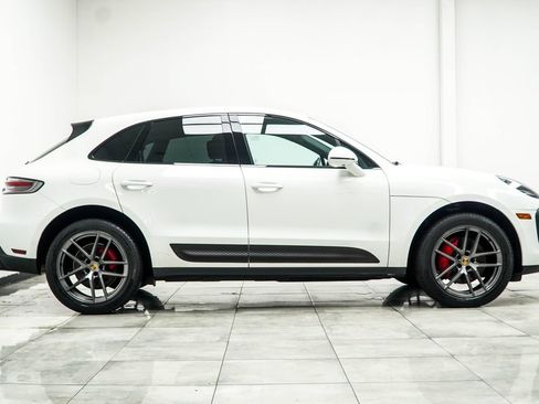 Used 2023 Porsche Macan S AWD/4WD image 7
