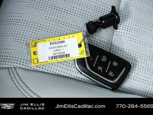 Used 2024 Cadillac Lyriq Sport RWD image 38