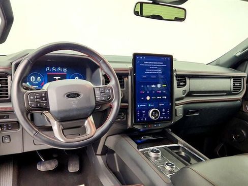 Used 2023 Ford Expedition Max Limited AWD/4WD image 12