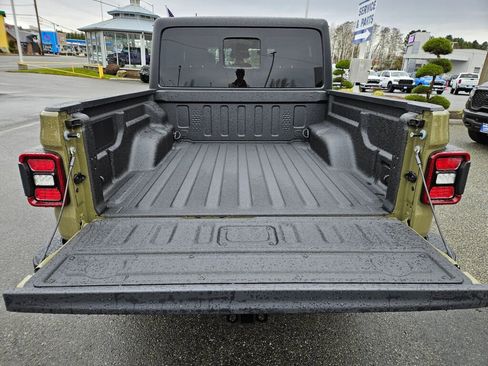 New 2026 Jeep Gladiator Willys image 12