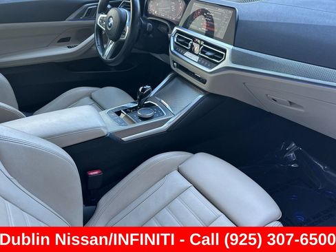 Used 2023 BMW M440i Convertible w/ Premium Package RWD image 19