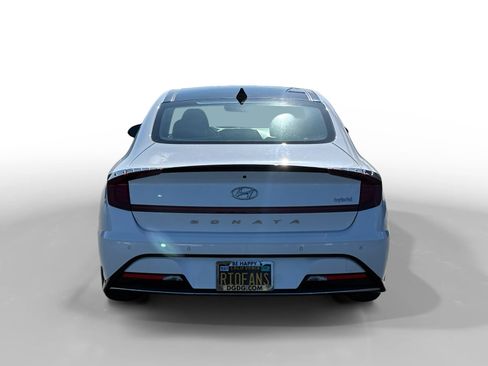 Used 2023 Hyundai Sonata Limited FWD image 4