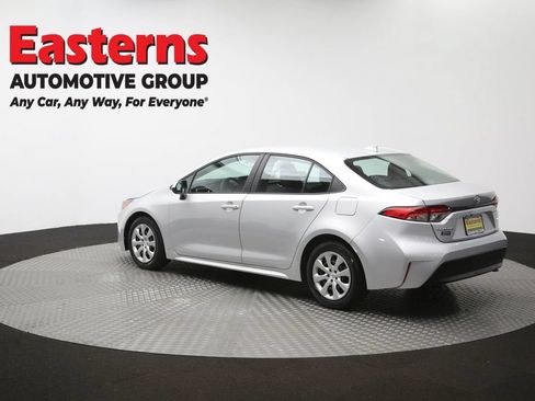 Used 2025 Toyota Corolla LE FWD image 62