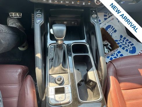 Used 2024 Kia Telluride SX Prestige w/ Towing Package AWD/4WD image 28