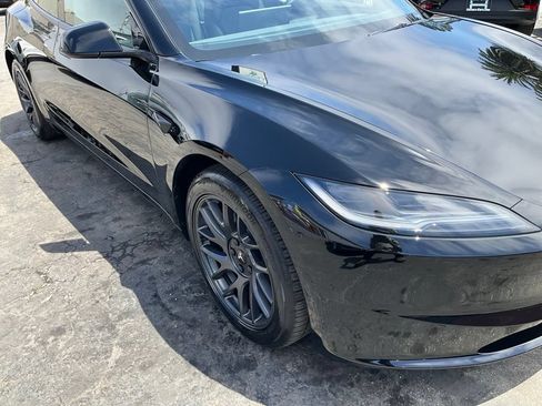 Used 2024 Tesla Model 3 Long Range AWD/4WD image 81