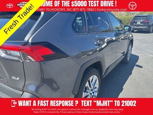 Used 2020 Toyota RAV4 XLE Premium image 7