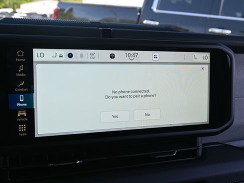 Used 2025 Jeep Wrangler Sahara image 33