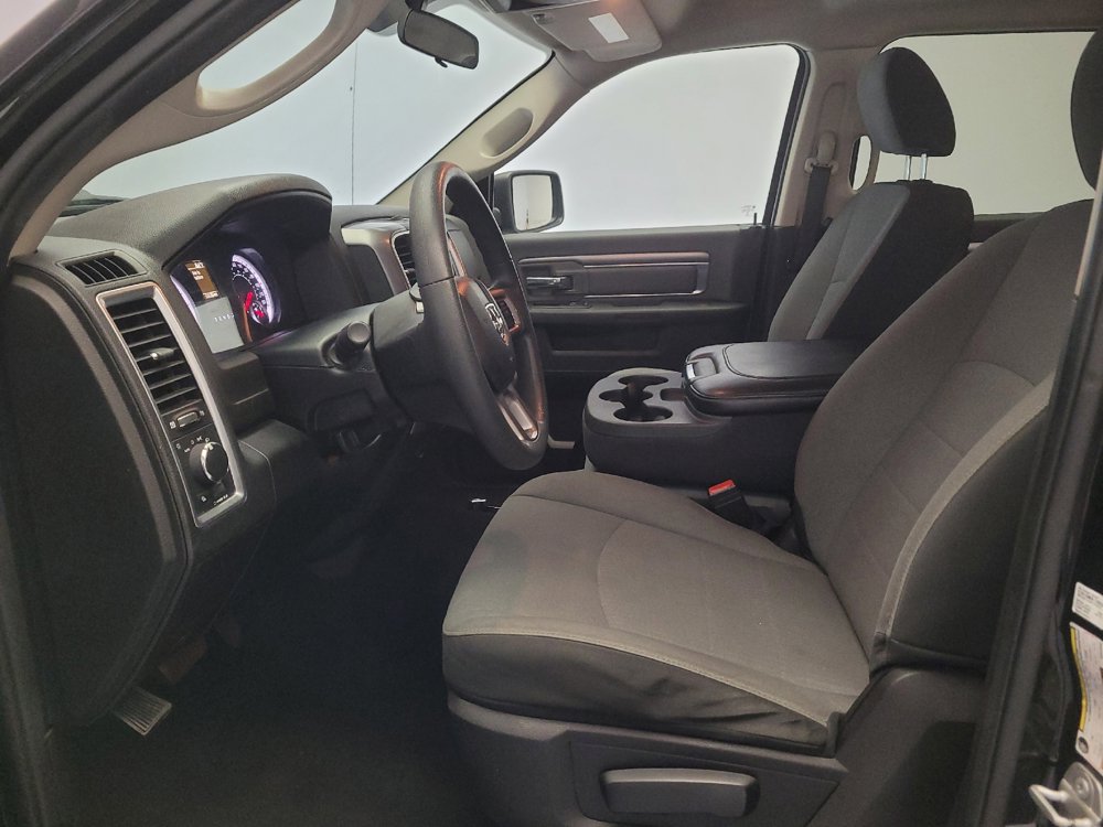 Used 2021 RAM 1500 Classic SLT RWD image 17