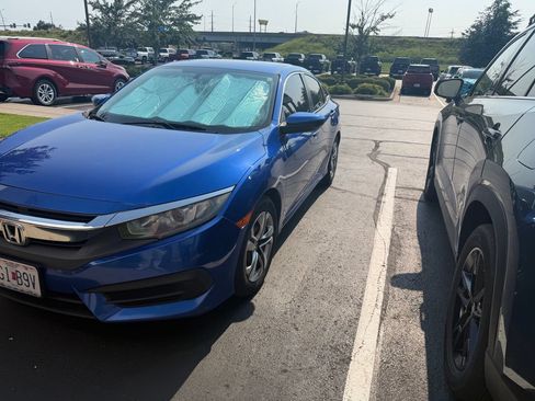 Used 2017 Honda Civic LX image 3