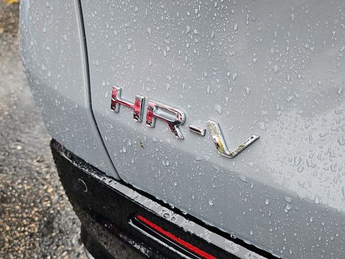 New 2026 Honda HR-V EX-L image 4