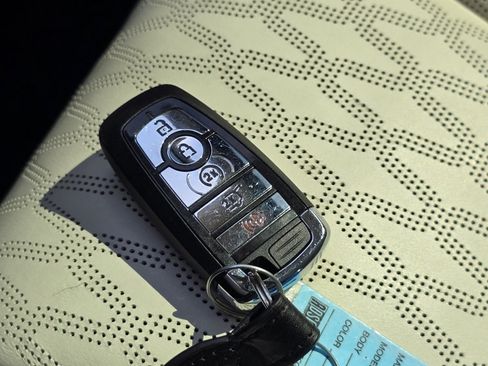 Used 2023 Lincoln Navigator Black Label AWD/4WD image 37