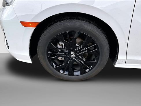 Used 2025 Honda Odyssey Sport-L image 2