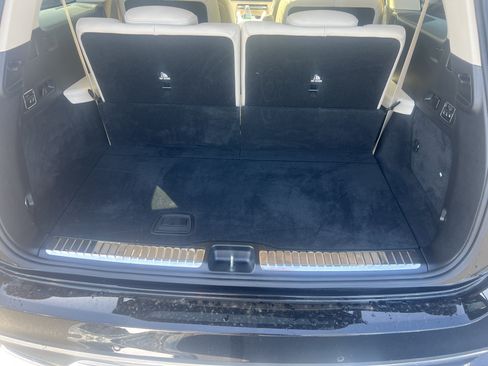 Certified 2025 Mercedes-Benz GLS 450 4MATIC image 33