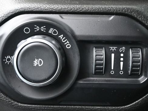 Used 2020 Jeep Wrangler Unlimited Sport S image 25