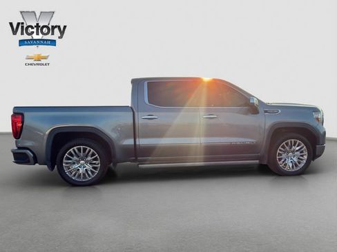 Used 2019 GMC Sierra 1500 Denali w/ Denali Ultimate Package AWD/4WD image 8
