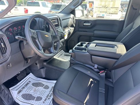 New 2026 Chevrolet Silverado 1500 W/T w/ WT Value Package RWD image 9