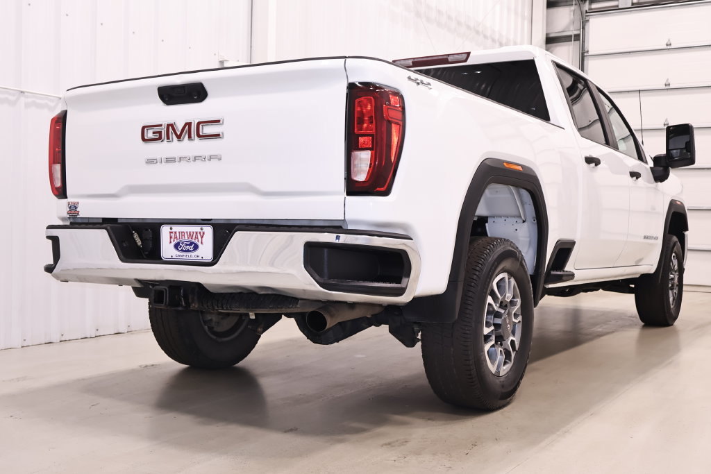 Used 2023 GMC Sierra 3500 Pro w/ Convenience Package AWD/4WD image 10