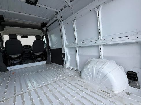 Used 2026 RAM ProMaster 2500 w/ Convenience Group FWD image 30