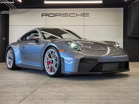 Certified 2026 Porsche 911 GT3 RWD image 29