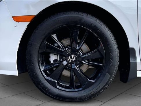 Used 2023 Honda Odyssey Sport image 19