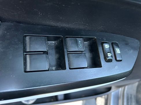 Used 2021 Toyota Tundra SR5 w/ SR5 Upgrade Package AWD/4WD image 16