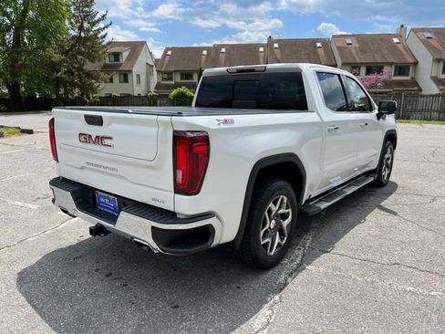 Used 2022 GMC Sierra 1500 SLT AWD/4WD image 11