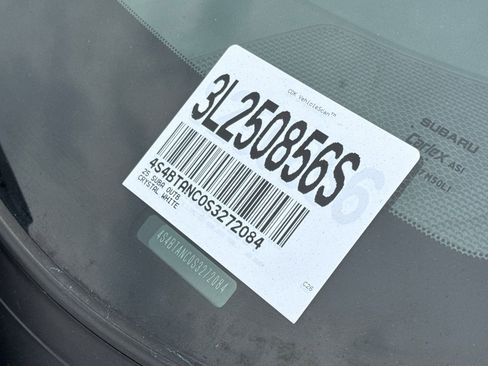 Certified 2025 Subaru Outback Limited image 32