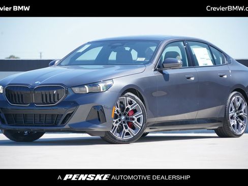 New 2026 BMW i5 eDrive40 w/ M Sport Package image 1