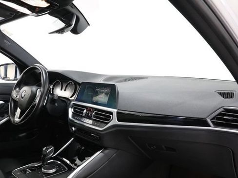 Used 2019 BMW 330i Sedan RWD image 14