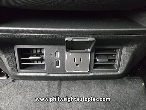 New 2026 GMC Sierra 1500 Elevation w/ LPO, Elevation Black Package image 11