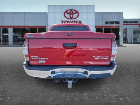 Used 2015 Toyota Tacoma PreRunner w/ SR5 Package RWD image 6