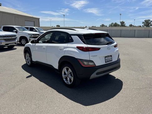 Used 2023 Hyundai Kona SEL FWD image 7