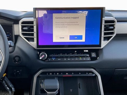 New 2026 Toyota Tundra Limited AWD/4WD image 6