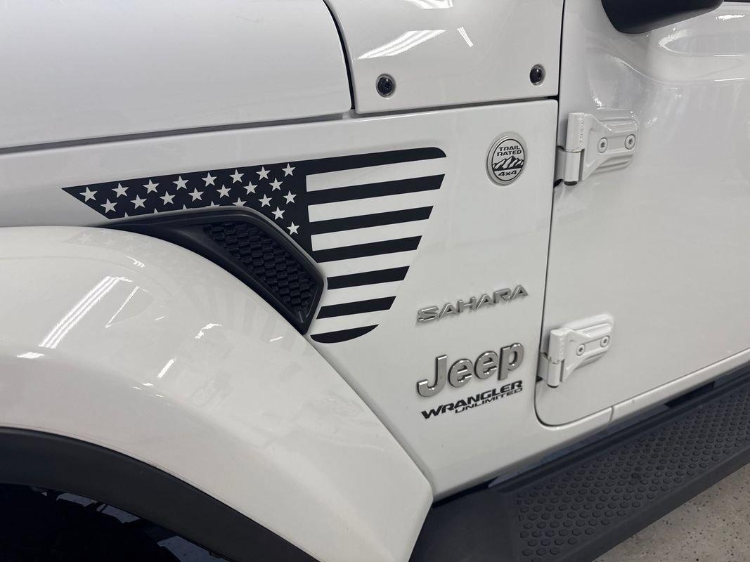 Used 2021 Jeep Wrangler Unlimited Sahara AWD/4WD image 11