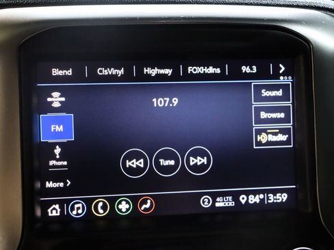 Used 2020 Chevrolet Silverado 1500 RST AWD/4WD image 56