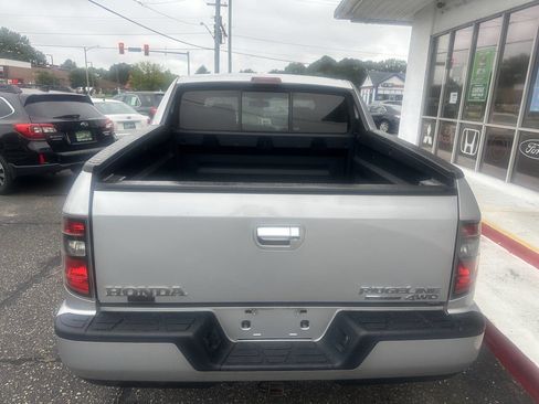 Used 2014 Honda Ridgeline SE image 6
