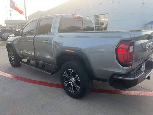 Used 2023 GMC Canyon AT4 w/ AT4 Premium Package AWD/4WD image 4