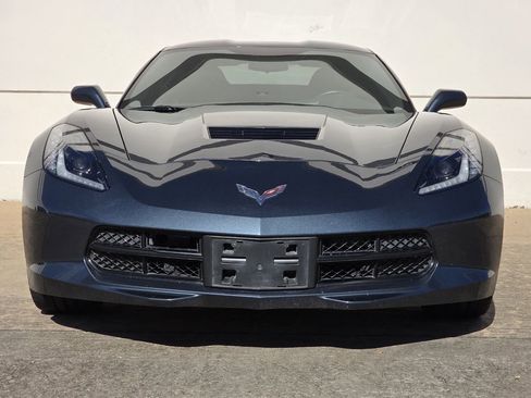 Used 2019 Chevrolet Corvette Stingray Coupe w/ 1LT image 7