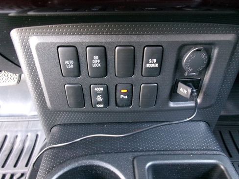 Used 2007 Toyota FJ Cruiser 2WD image 48