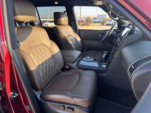 Used 2022 Nissan Armada Platinum w/ Captain's Chairs Package RWD image 13