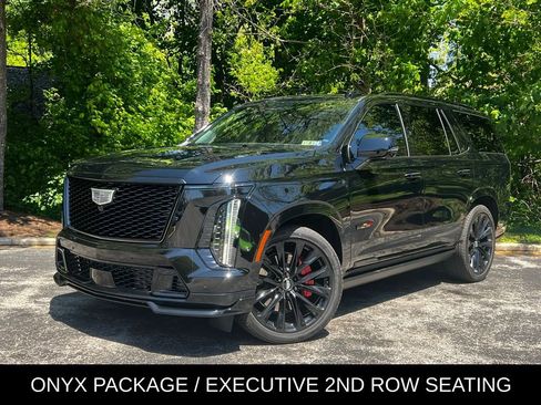 Used 2025 Cadillac Escalade V AWD/4WD image 1