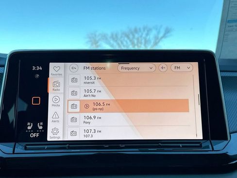 New 2025 Volkswagen Atlas Peak Edition SE image 44