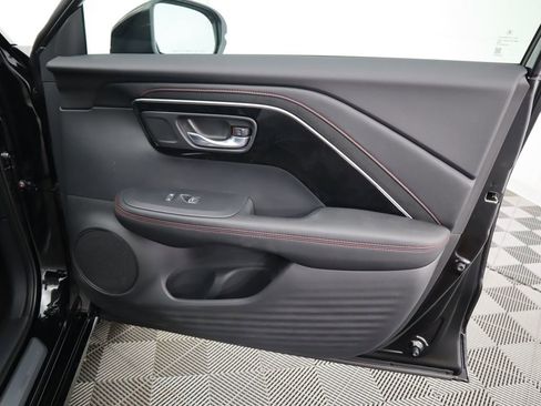 Used 2025 Acura ADX A-Spec image 27