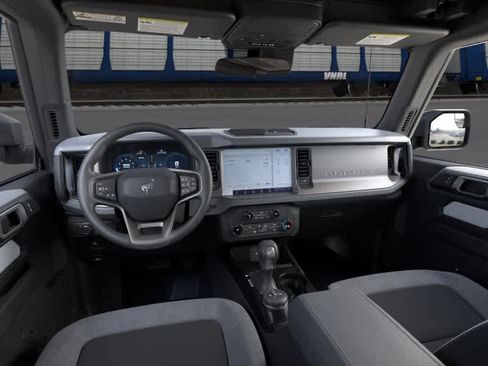 New 2026 Ford Bronco 2-Door AWD/4WD image 9
