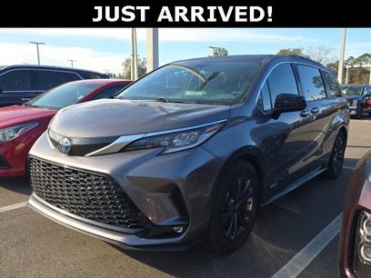Used 2021 Toyota Sienna XSE